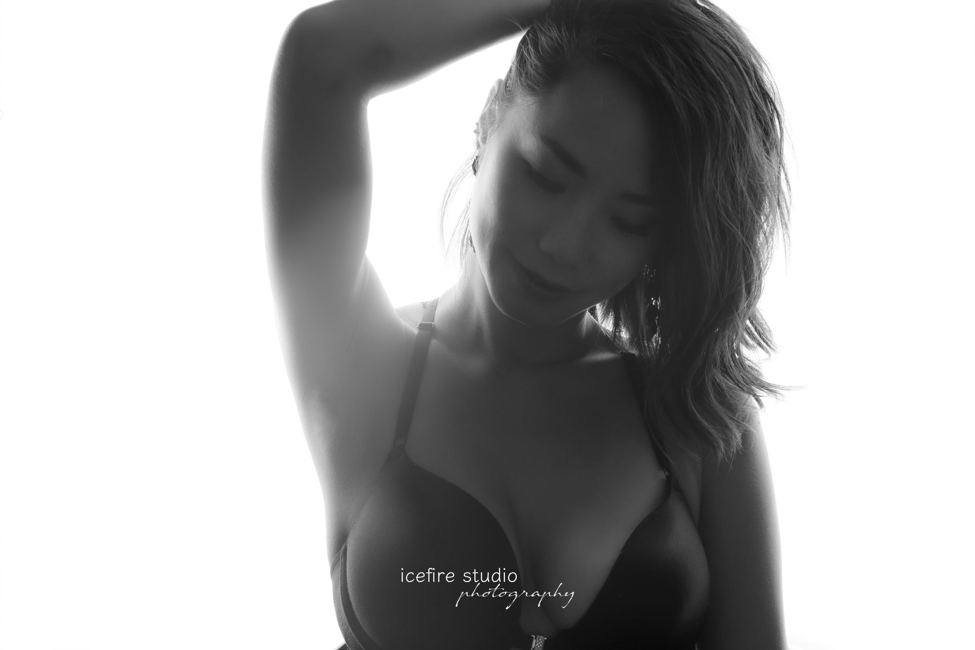 boudoir-portrait-photography-hk-icefire-studio-paulstylist-boudoirbypaul-e8979de8a193e785a7e68ea8e896a6-e7a781e688bfe79bb8e4bb8be7b4b9-e6949de5bdb1e5b8ab-7